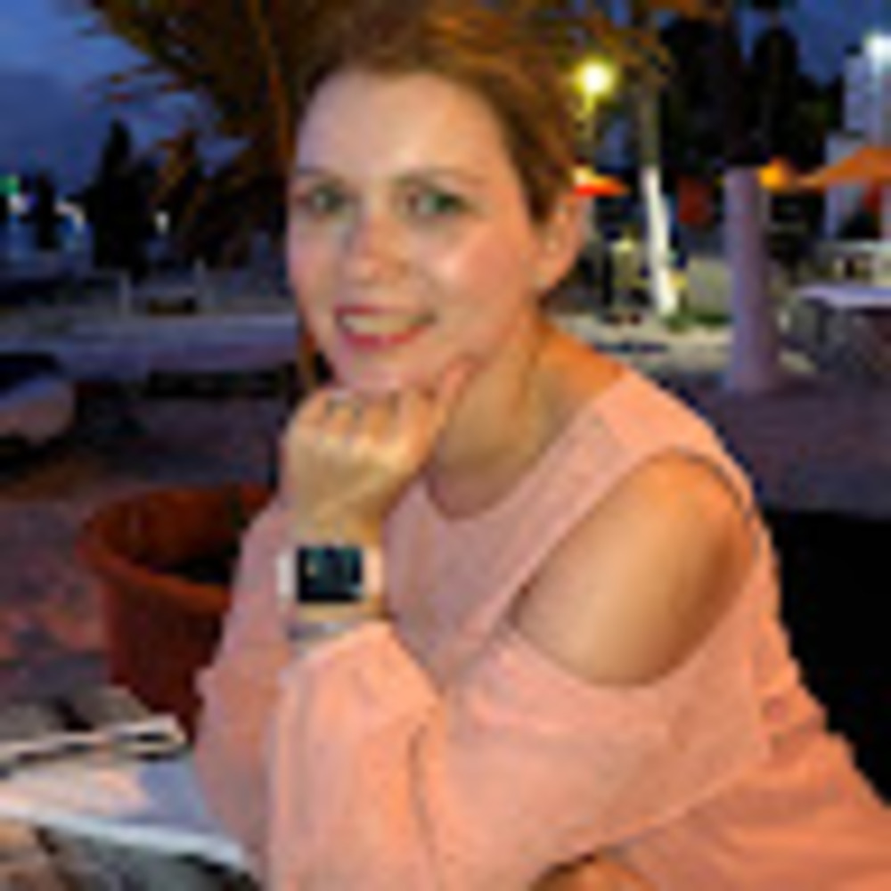 Meet your Posher, Yuliya